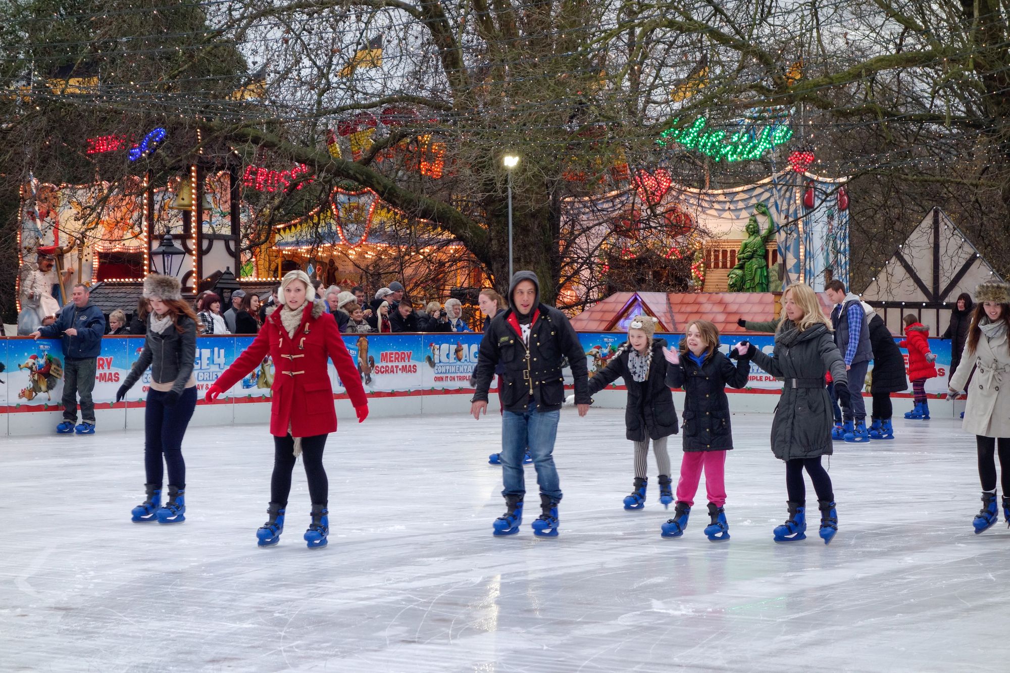 10 Things to do in London at Christmas GB Chauffeur